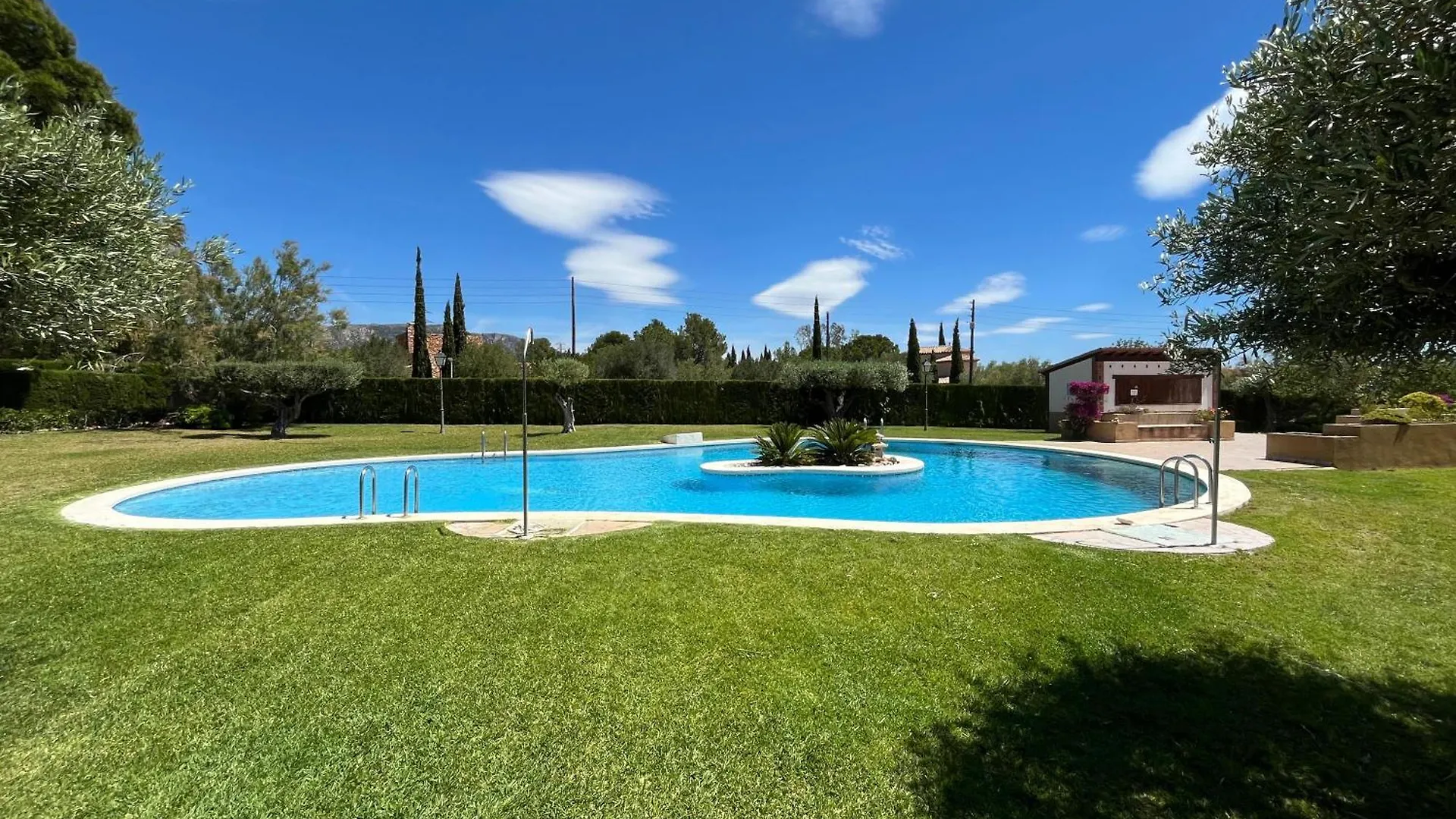 Villa Mari Les Tres Cales Holiday home